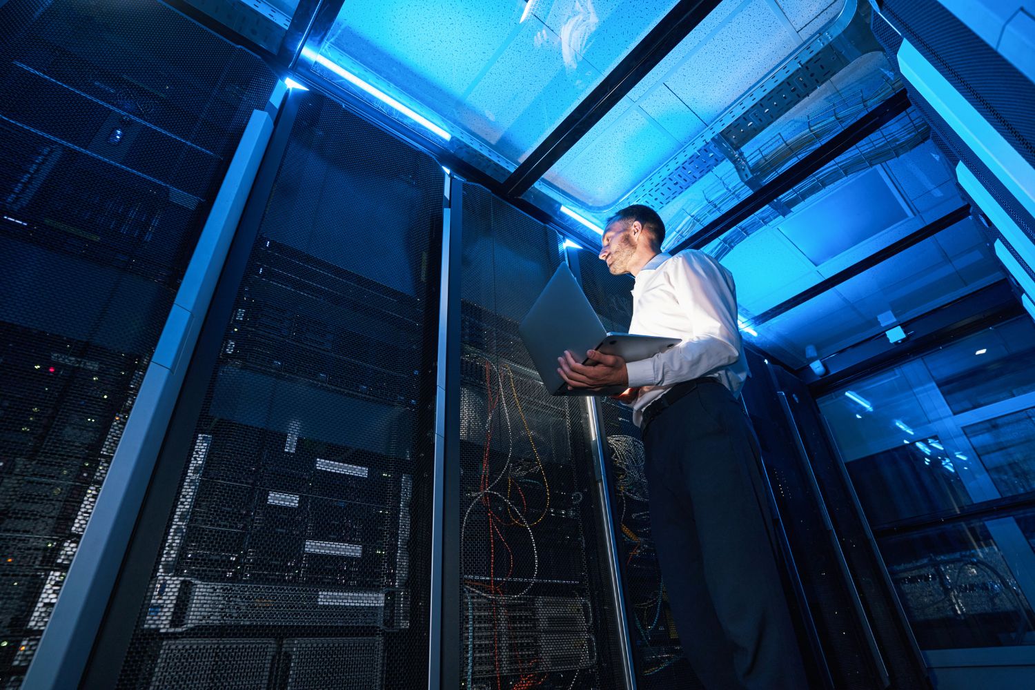 Types of IT infrastructure